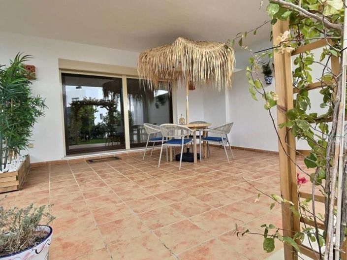 Image No.21-2 Bed Apartment for sale