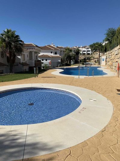 Image No.22-2 Bed Apartment for sale