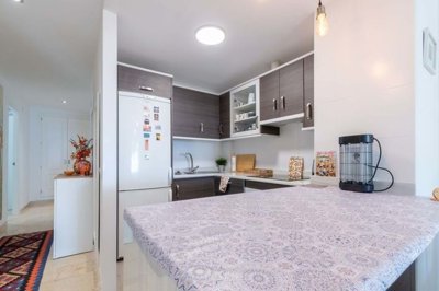 1447-651503-78d1f4f8b6655591b02d22fabb36a692d