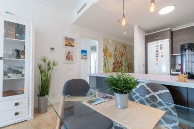 1447-651503-78d1f4f8b6655591b02d22fabb36a692d