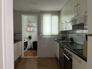 1447-651505-78d1f4f8b6655591b02d22fabb36a692d