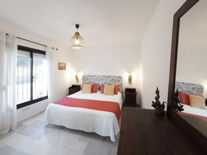 Image No.15-4 Bed Villa for sale