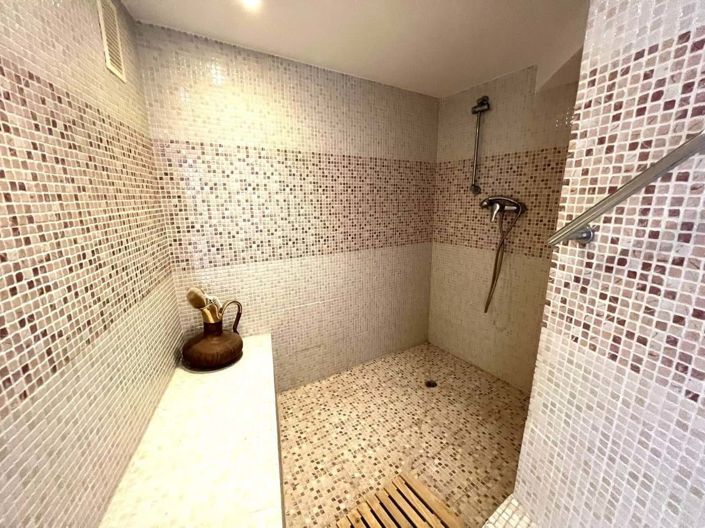 Image No.24-4 Bed Villa for sale