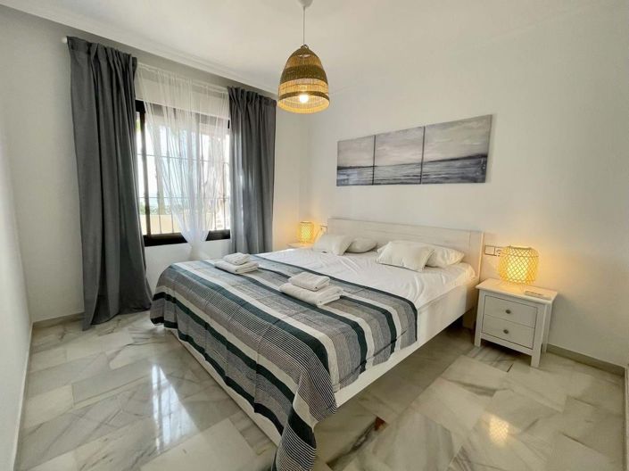 Image No.11-2 Bed Townhouse for sale