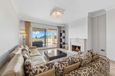 1447-647693-78d1f4f8b6655591b02d22fabb36a692d