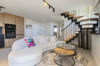 1447-647690-78d1f4f8b6655591b02d22fabb36a692d