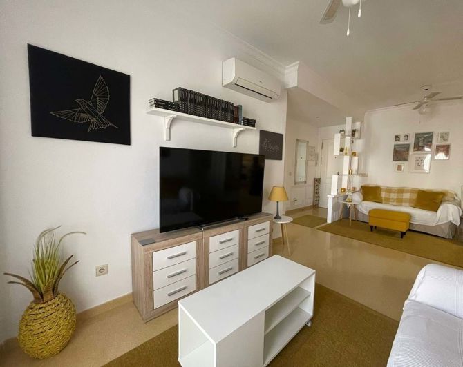 Image No.21-3 Bed Apartment for sale