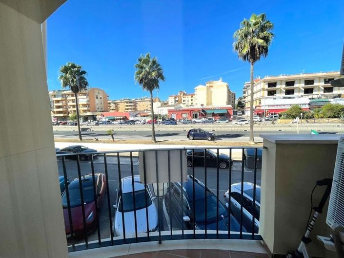 Image No.31-3 Bed Apartment for sale