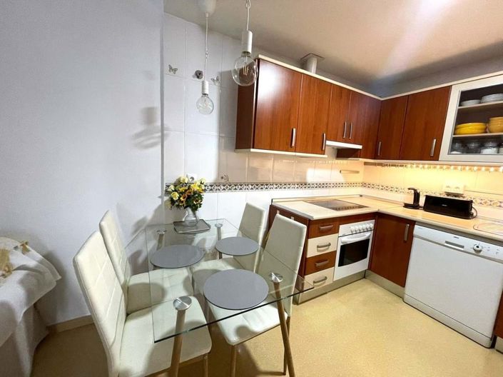 Image No.6-3 Bed Apartment for sale