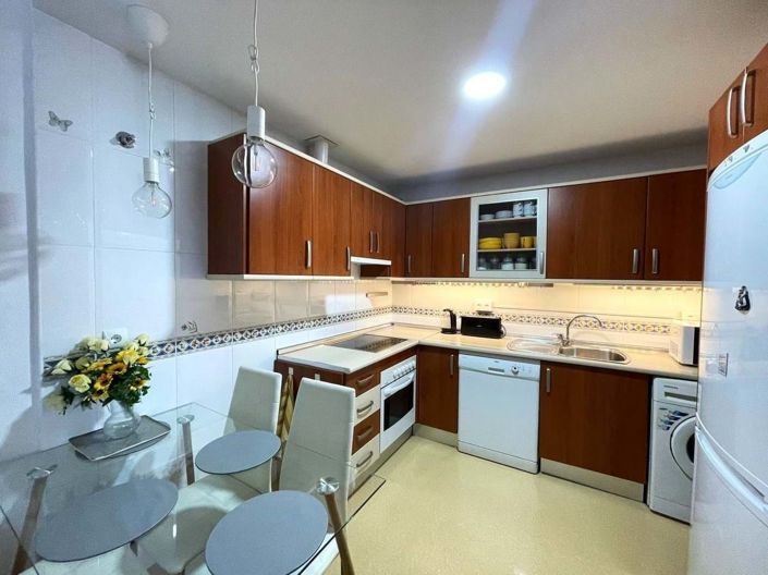 Image No.7-3 Bed Apartment for sale