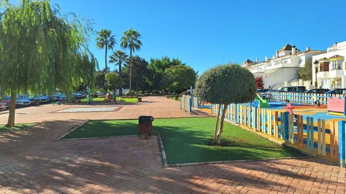 Image No.22-2 Bed Apartment for sale