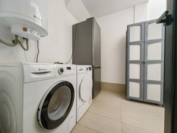 1447-648224-78d1f4f8b6655591b02d22fabb36a692d