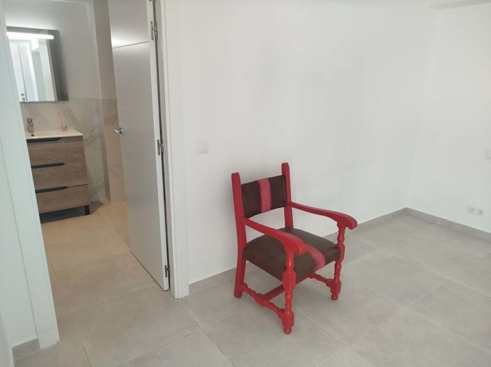 Image No.54-4 Bed Villa for sale