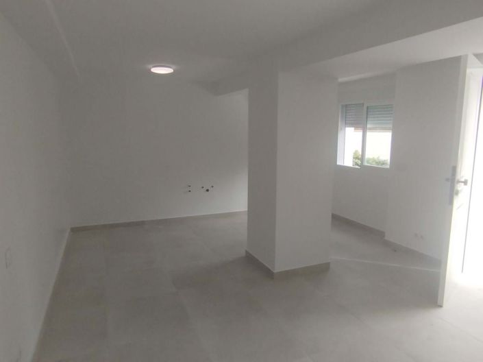 Image No.57-4 Bed Villa for sale