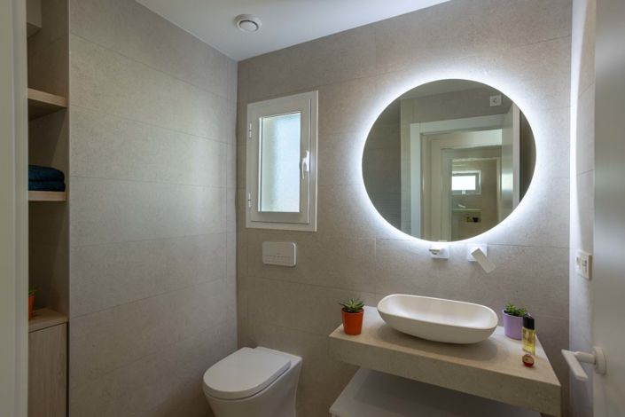 Image No.39-2 Bed Apartment for sale