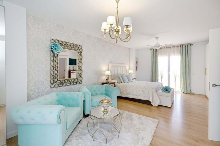 Image No.11-5 Bed Townhouse for sale