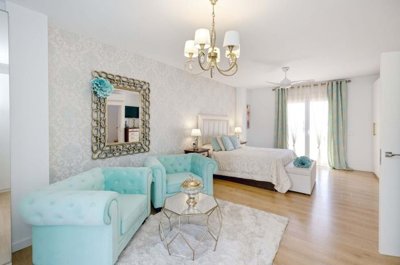 1447-647284-78d1f4f8b6655591b02d22fabb36a692d