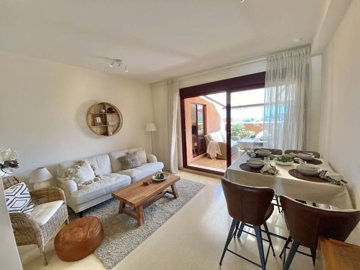 1447-646188-78d1f4f8b6655591b02d22fabb36a692d