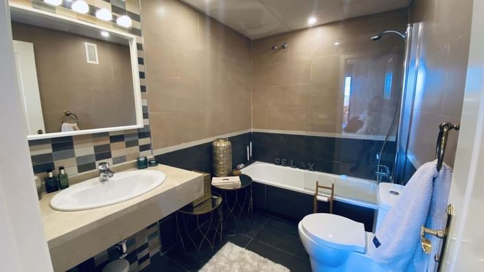 Image No.44-2 Bed Penthouse for sale