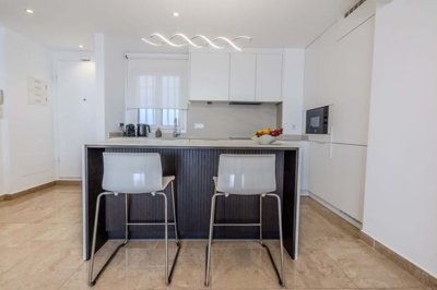 1447-646875-78d1f4f8b6655591b02d22fabb36a692d