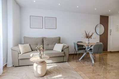 1447-646875-78d1f4f8b6655591b02d22fabb36a692d