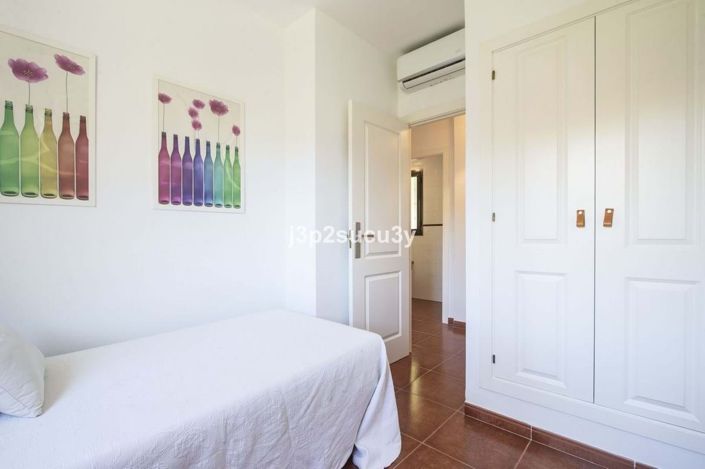 Image No.16-Jumelé de 3 chambres à vendre à La Duquesa