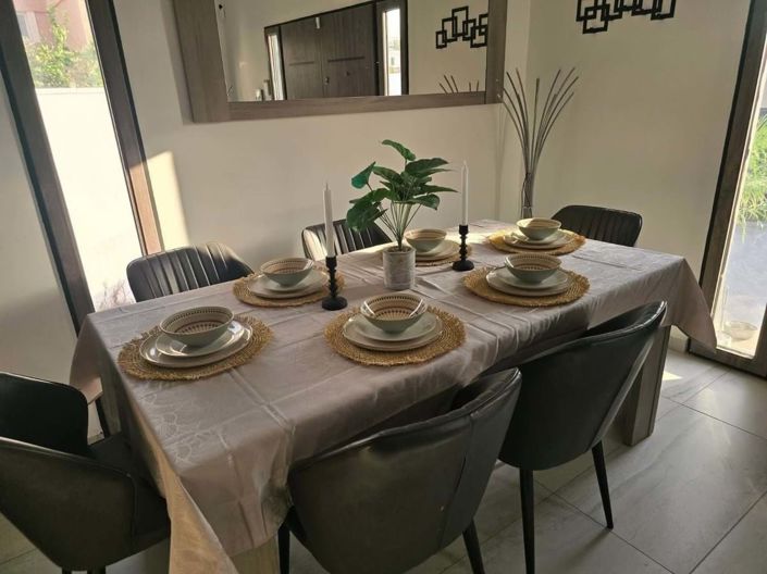 Image No.7-5 Bed Villa for sale