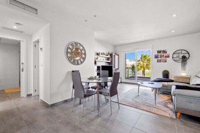 1447-651830-78d1f4f8b6655591b02d22fabb36a692d