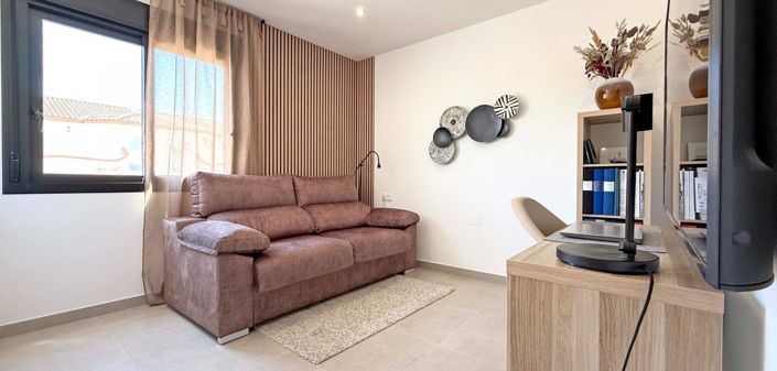 Image No.27-2 Bed Villa for sale