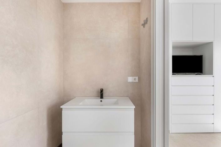 Image No.23-3 Bed Villa for sale