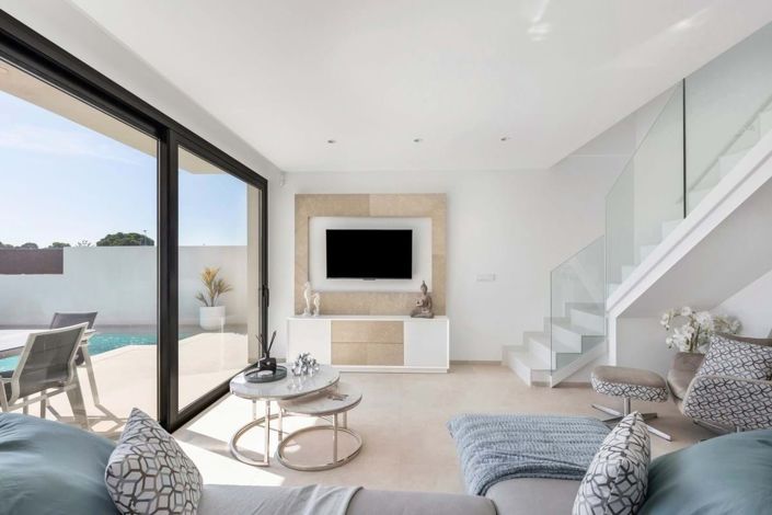 Image No.4-3 Bed Villa for sale