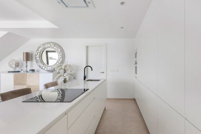 1447-649678-78d1f4f8b6655591b02d22fabb36a692d