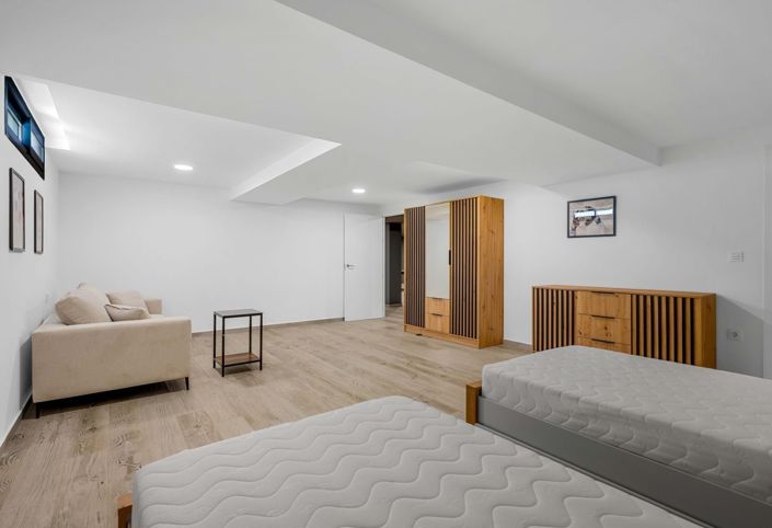 Image No.26-4 Bed Villa for sale