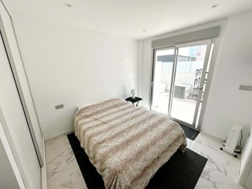 1447-651945-78d1f4f8b6655591b02d22fabb36a692d