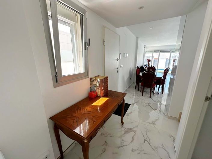 Image No.13-Villa de 4 chambres à vendre à Los Alcázares