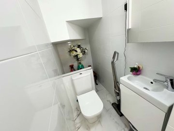 1447-651945-78d1f4f8b6655591b02d22fabb36a692d