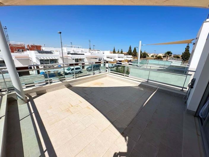 Image No.20-Villa de 4 chambres à vendre à Los Alcázares