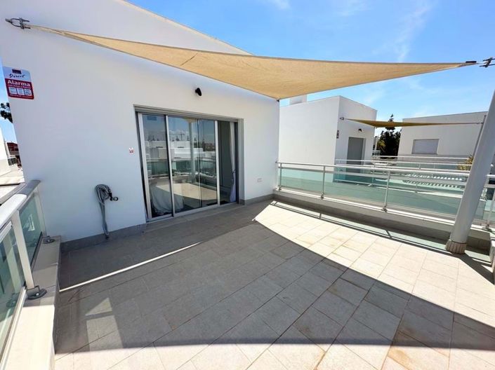 Image No.22-4 Bed Villa for sale