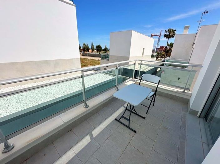 Image No.29-4 Bed Villa for sale