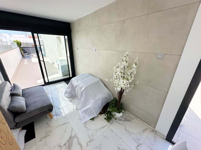 Image No.41-Villa de 4 chambres à vendre à Los Alcázares