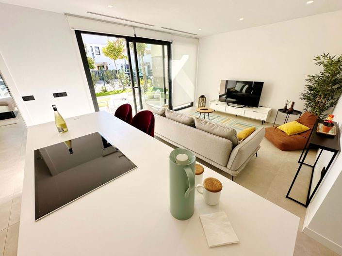 Image No.10-3 Bed Villa for sale