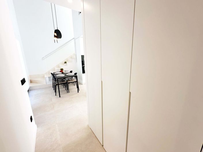 Image No.36-3 Bed Villa for sale