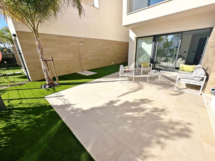 Image No.4-3 Bed Villa for sale