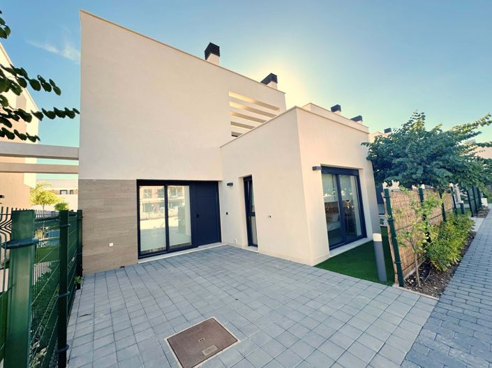 Image No.48-3 Bed Villa for sale