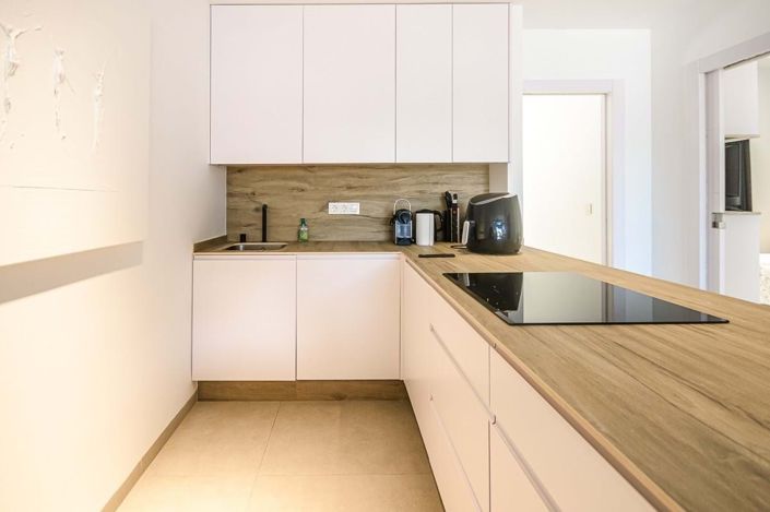 Image No.10-3 Bed Apartment for sale