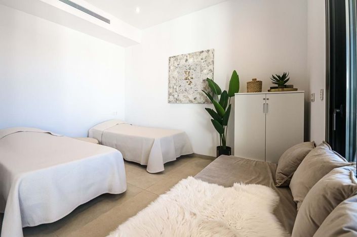 Image No.5-3 Bed Apartment for sale