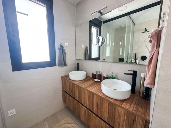 Image No.13-3 Bed Villa for sale