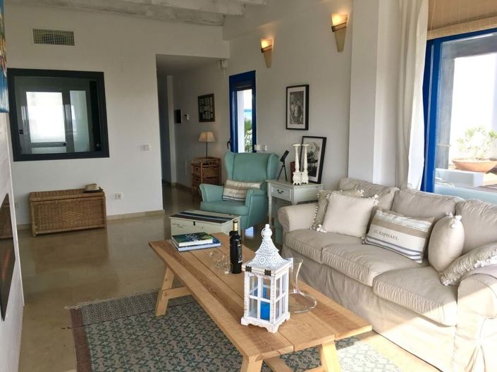 Image No.10-3 Bed Apartment for sale