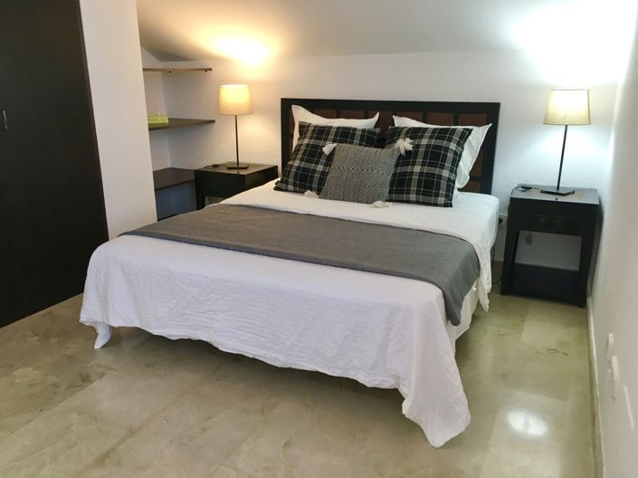 Image No.14-3 Bed Apartment for sale