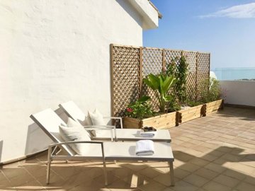 1447-253132-78d1f4f8b6655591b02d22fabb36a692d